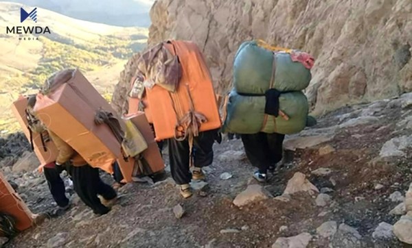 هێزە چەکدارەکانی ئێران بەردەوامن لە هێرشەکردنە سەر کۆڵبەران و کاسبکاران