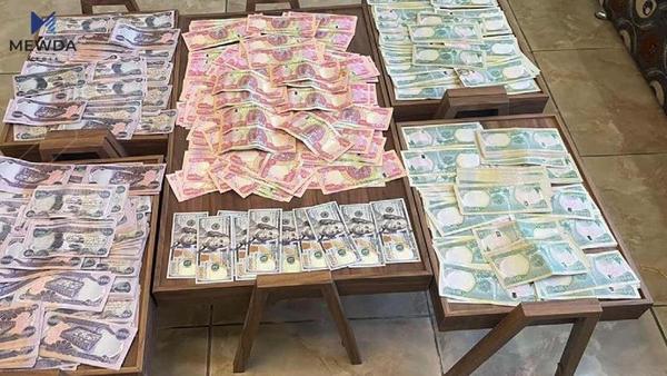 لە سلێمانی سێ تۆمەتبار بەتۆمەتی مامەڵەكردن بەدراوی ساختەوە دەستگیركران