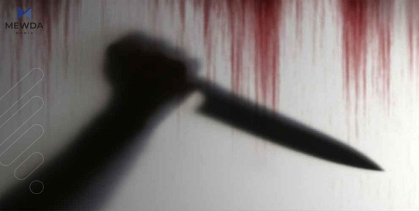 دوو برا بە چەقۆ کەسێک بریندار دەکەن