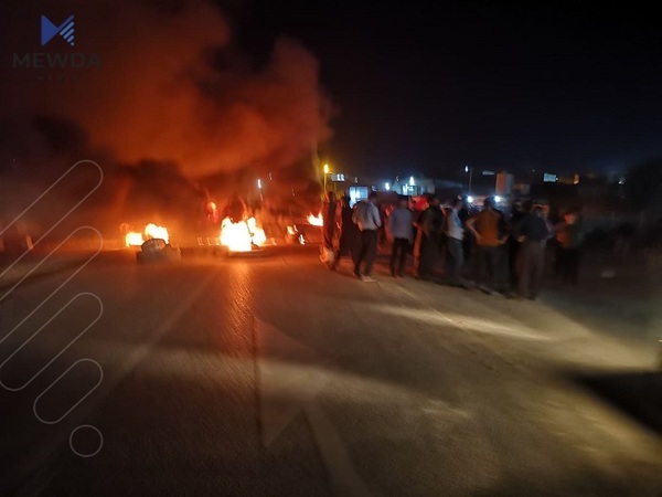 شەڕ لە نێوان خاوەن خانووە زیادەڕۆکانی گوندی تووەسپی و هێزەئەمنییەکان روویدا