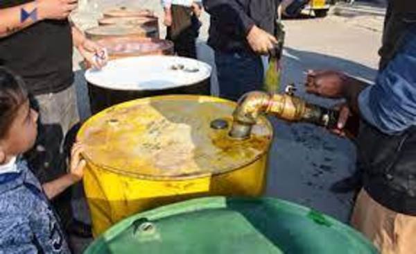 رۆژی چوارشەممە و پێنجشەممە لەم ناوچانە نەوت دابەشدەکرێت