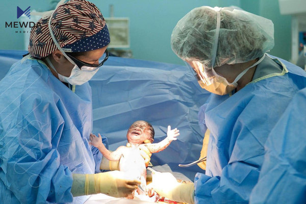 نەشتەرگەریی منداڵبوون لە نەخۆشخانەکان قەدەغە کرا