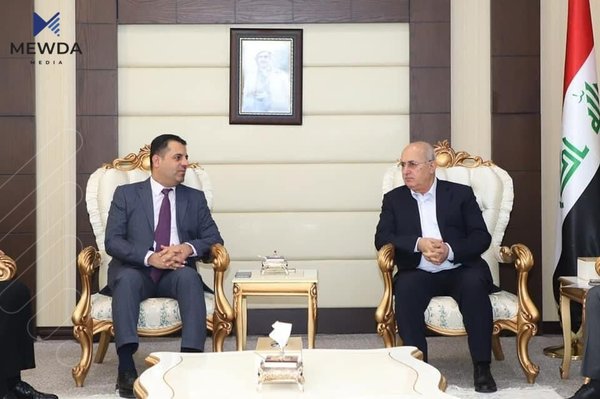 "کێشەکانی دەرمان و ئامێرە پزیشکییەکان بنەبڕدەکەین "