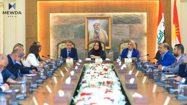 لیژنەیەک بۆ نووسینەوەی رەشنووسی دەستوور پێكدەهێندرێت