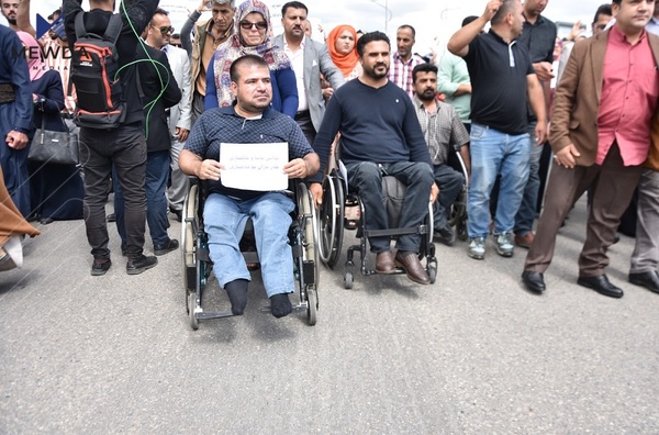 خاوەن پێداویستییە تایبەتەكان داوای چارەسەری كێشەكانیان دەكەن 