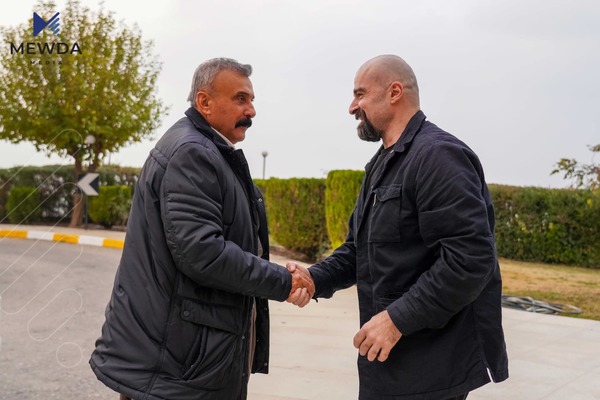 بافڵ جەلال تاڵەبانی پێشوازی لە مەحمود سەنگاوی دەكات 