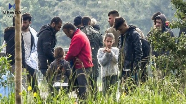 بڕیارێک لە بەرژەوەندیی پەنابەران دەدرێت