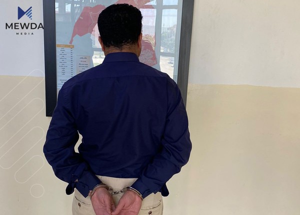 کەسێک بە ئۆتۆمبێل لە سێ کەس دەدات و دواتر هەڵدێت