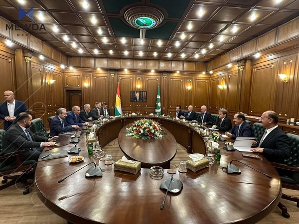 کێ لە کۆبوونەوەکەی ئەمڕۆی یەکێتی و پارتیدا بەشداردەبێت؟