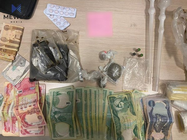 سێ بازرگانی مادەهۆشبەرەکان دەستگیرکران