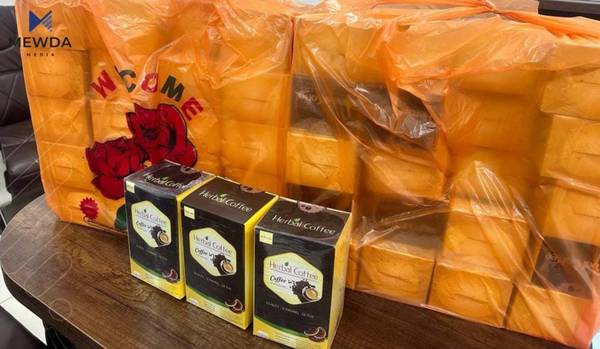 زیاتر لە 140 پاکەت قاوەی کێش دابەزاندن دەستی بەسەردا گیرا