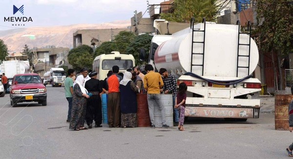 سودانی لترێك نه‌وتی له‌ هه‌رێمی كوردستان بۆ 250 دینار هه‌رزانكرد