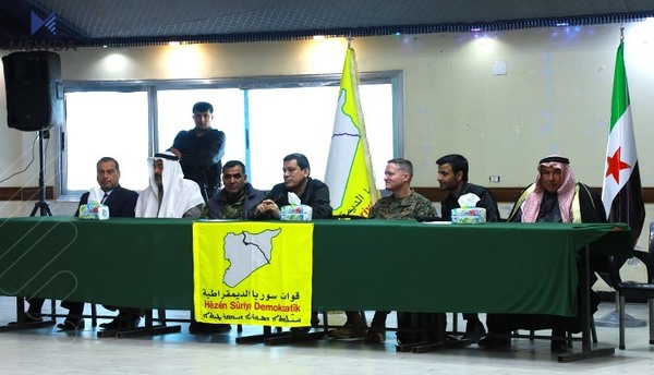 مەزڵوم عەبدی لەگەڵ كەسایەتییەكانی رەققە كۆبووەوە