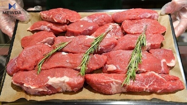 هاوڵاتییان توانای كڕینی گۆشتیان نەماوە