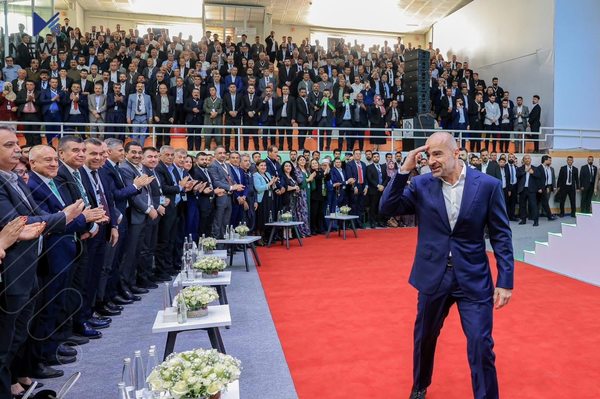 ئەو هەڤاڵانەی ئێستا بێتاقەتن خوێنیان سەوزە