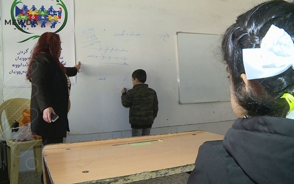 مامۆستایان نیازی دەوامكردنیان نییە و وەزارەتی پەروەردەش هۆشداری دەدات