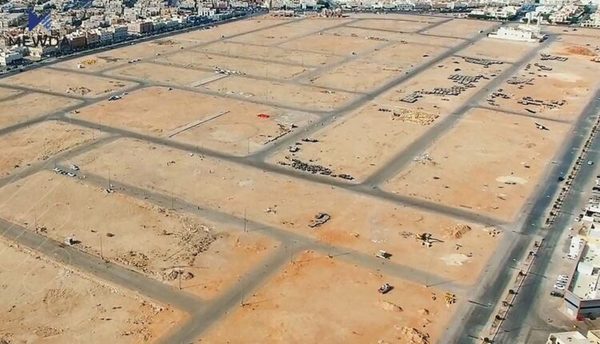 20 هه‌زار پارچه‌ زه‌ویی به‌سه‌ر فه‌رمانبه‌ران دابه‌شكراوه‌