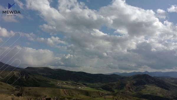 سهرما بهڕێوهیه و لە ناوچە شاخاوییەکان سارد دەبێت