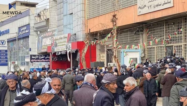 مووچەى هیچ خانەنشینێک راناگیرێت